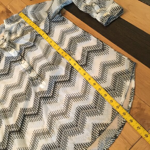 J. Crew Factory Zig Zag Clip Dot Popover Top - Picture 15 of 16